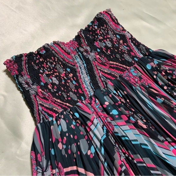 Boho Pleated Skirt - Picture 3 of 5